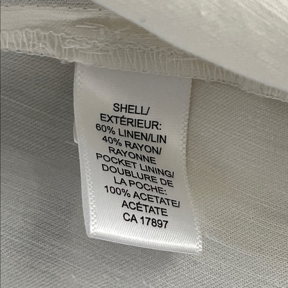 Banana Republic Cream Pleated Skirt - Picture 6 of 6